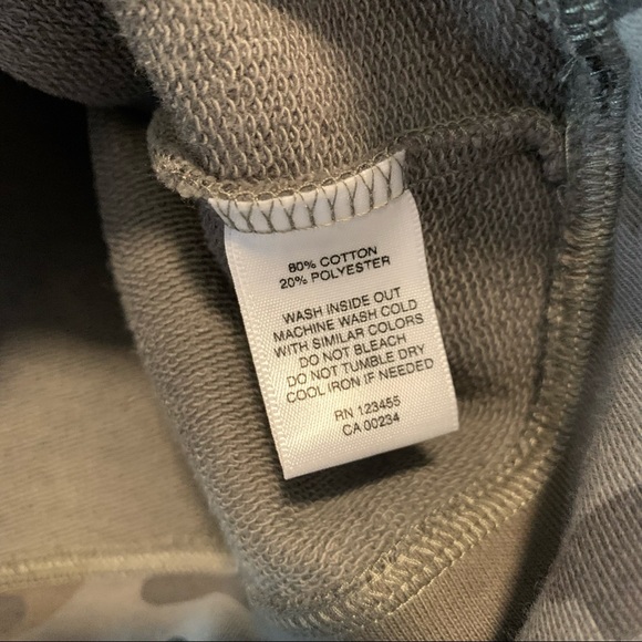 Design Lab | Camo Lace Up Sweatshirt - Picture 12 of 13